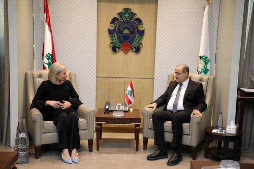 اللواء الياس البيسري استقبل المنسقة الخاصة للأمين العام للأمم المتحدة جينين هينيس-بلاسخارت وسفير مصر في بيروت اللواء الياس البيسري استقبل المنسقة الخاصة للأمين العام للأمم المتحدة جينين هينيس-بلاسخارت وسفير مصر في بيروت