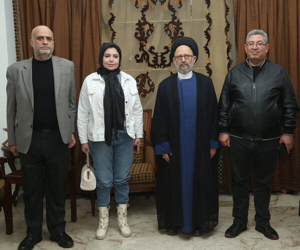 العلامة فضل الله: لحوار وطني جامع في سوريا يؤسس لدولة قوية وعادلة العلامة فضل الله: لحوار وطني جامع في سوريا يؤسس لدولة قوية وعادلة
