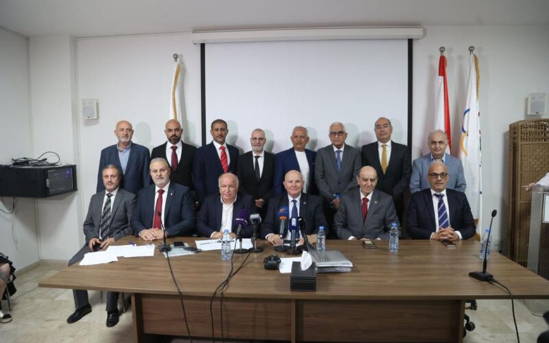 بحضور ممثل الأولمبية الدولية والأولمبي الآسيوي و 18 إتحاد أولمبي من أصل 32 الأولمبية اللبنانية إنتخبت لجنة تنفيذية بالتزكية برئاسة بطرس جلخ رمضان وتامر وقبلاوي وحنين نواباً ورستم أميناً عاماً  ومقلّد أميناً للصندوق وزغيب محاسباً