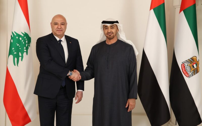قمة لبنانية-اماراتية  بين الرئيس عون والشيخ محمد بن زايد آل نهيان في ابو ظبي: توافق على اهمية تعزيز العلاقات الثنائية  لما  فيه خير البلدين والشعبين الشقيقين