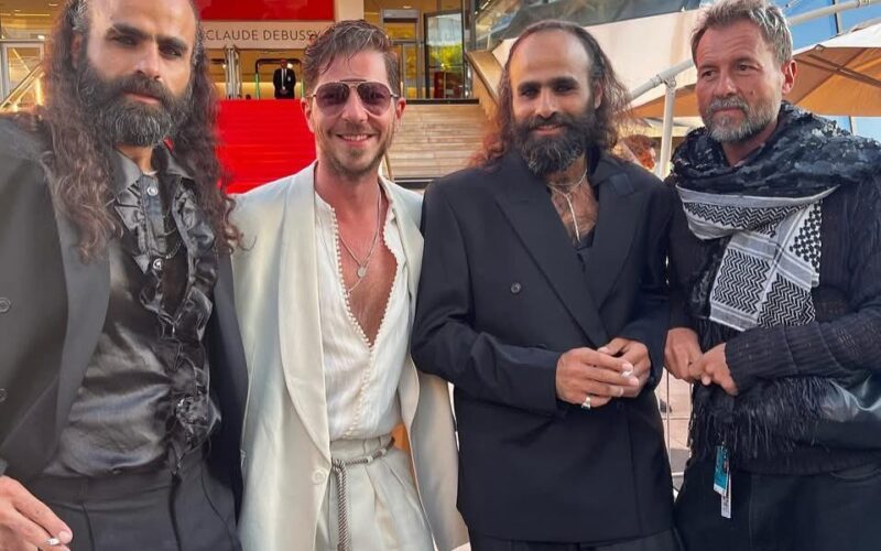 جائزة أفضل مخرج لفيلم كان ياما كان في غزة بمهرجان كان السينمائي الدولي (جائزة أفضل مخرج لفيلم كان ياما كان في مهرجان كان السينمائي الدولي في غزة)
