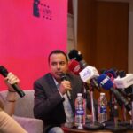 رفعت شعار كامل العدد و حفلت بالزغاريد والاحتفال