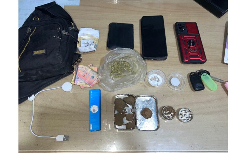 مفرزة استقصاء جبل لبنان توقف 4 أشخاص بجرم حيازة مخدرات