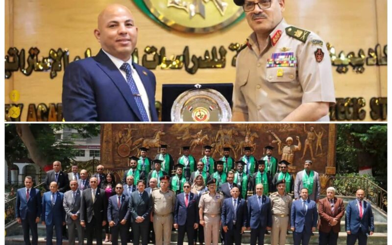 المهندس هيثم حسين يُكرم مدير الأكاديمية العسكرية للدراسات العليا والاستراتيجية لمسهماته الوطنيه ودعم ملف الشراكه الاستراتيجية بين المؤسسه ووزاره العمل الليبيه