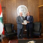 استقبالات وزير الدفاع الوطني