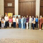 ملتقى الألوان في مؤتمر “البيئة البحرية”..ريشة ترسم وعيًا بيئيًا في السراي الحكومي